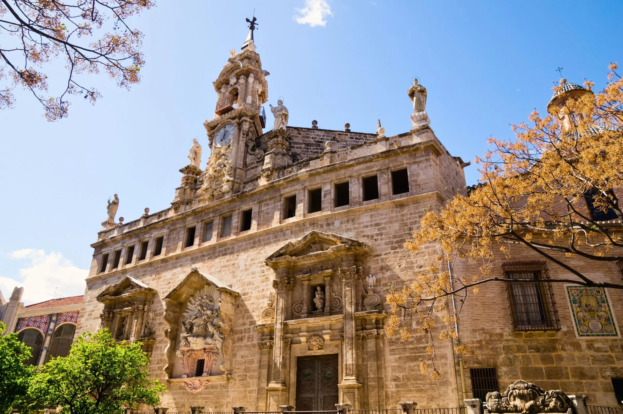 Exterior view of Santos Juanes Church facing the Central Market in Valencia